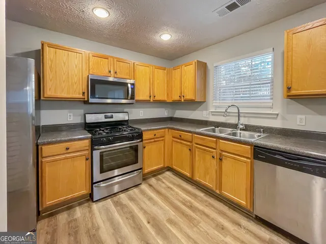 $1,895 | 1192 Matt Moore Court, Lithia Springs, GA 30122