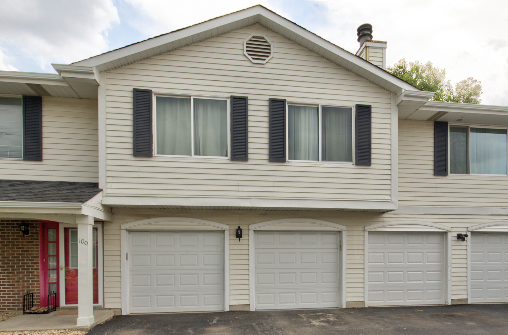 106 Churn Road Matteson, IL 60443 - Photo 2 of 19