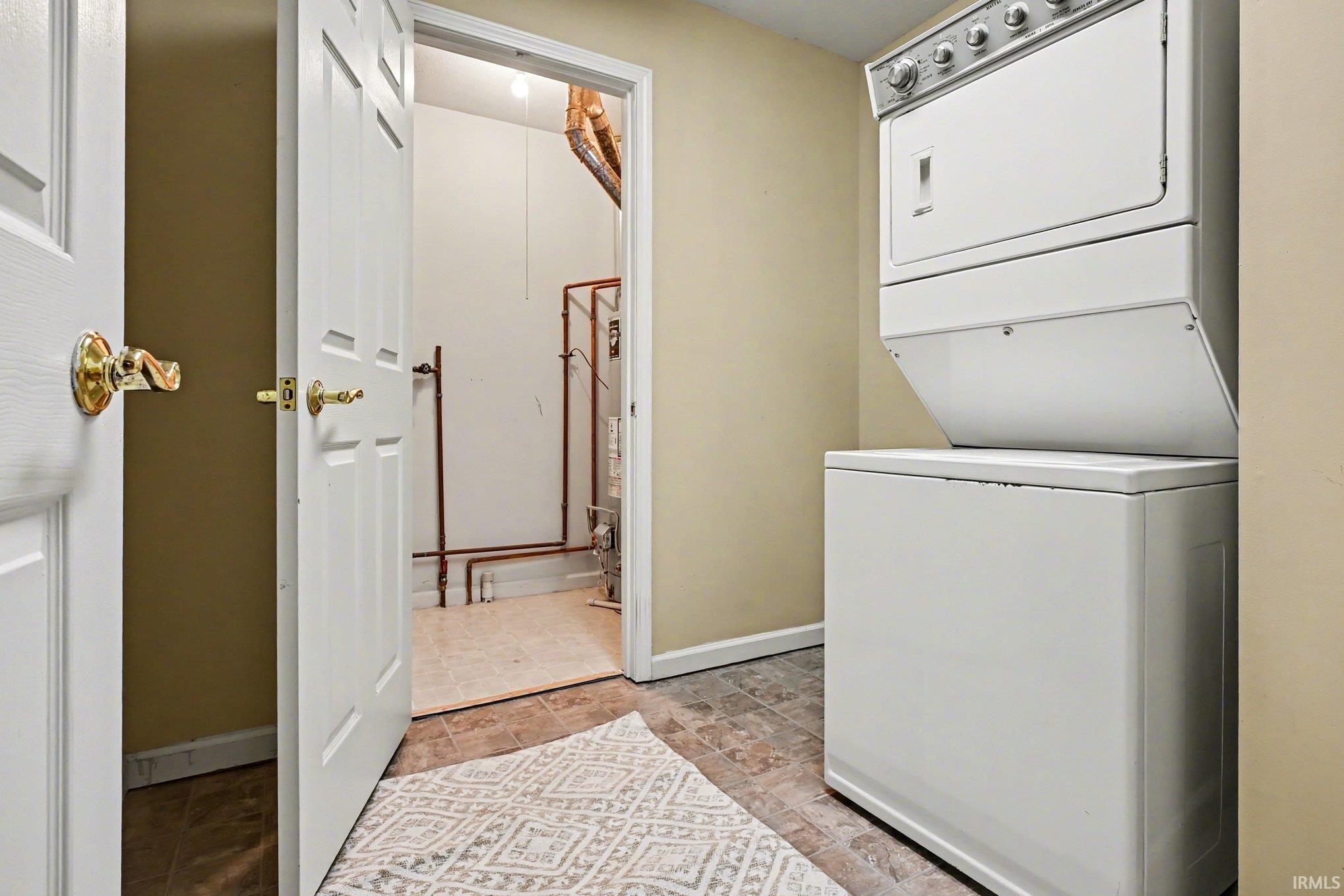 800 East Arthur Street, Unit H4 Warsaw, IN 46580 - Photo 15 of 19