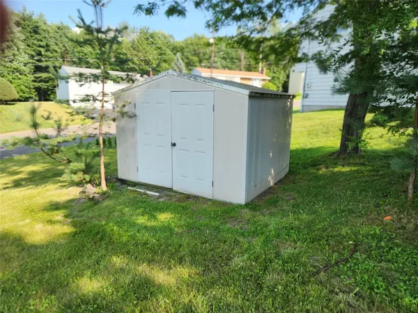 $2,300 | 4152 Marietta Drive, Vestal, NY 13850