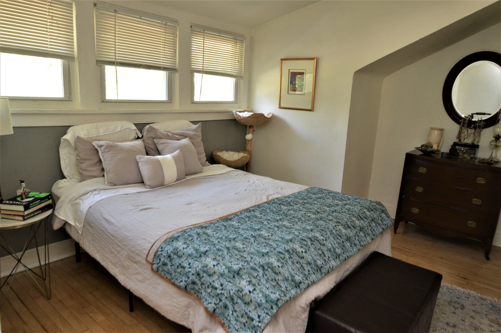111 Groveland Avenue Riverside, IL 60546 - Photo 27 of 40 a bedroom with bed and window