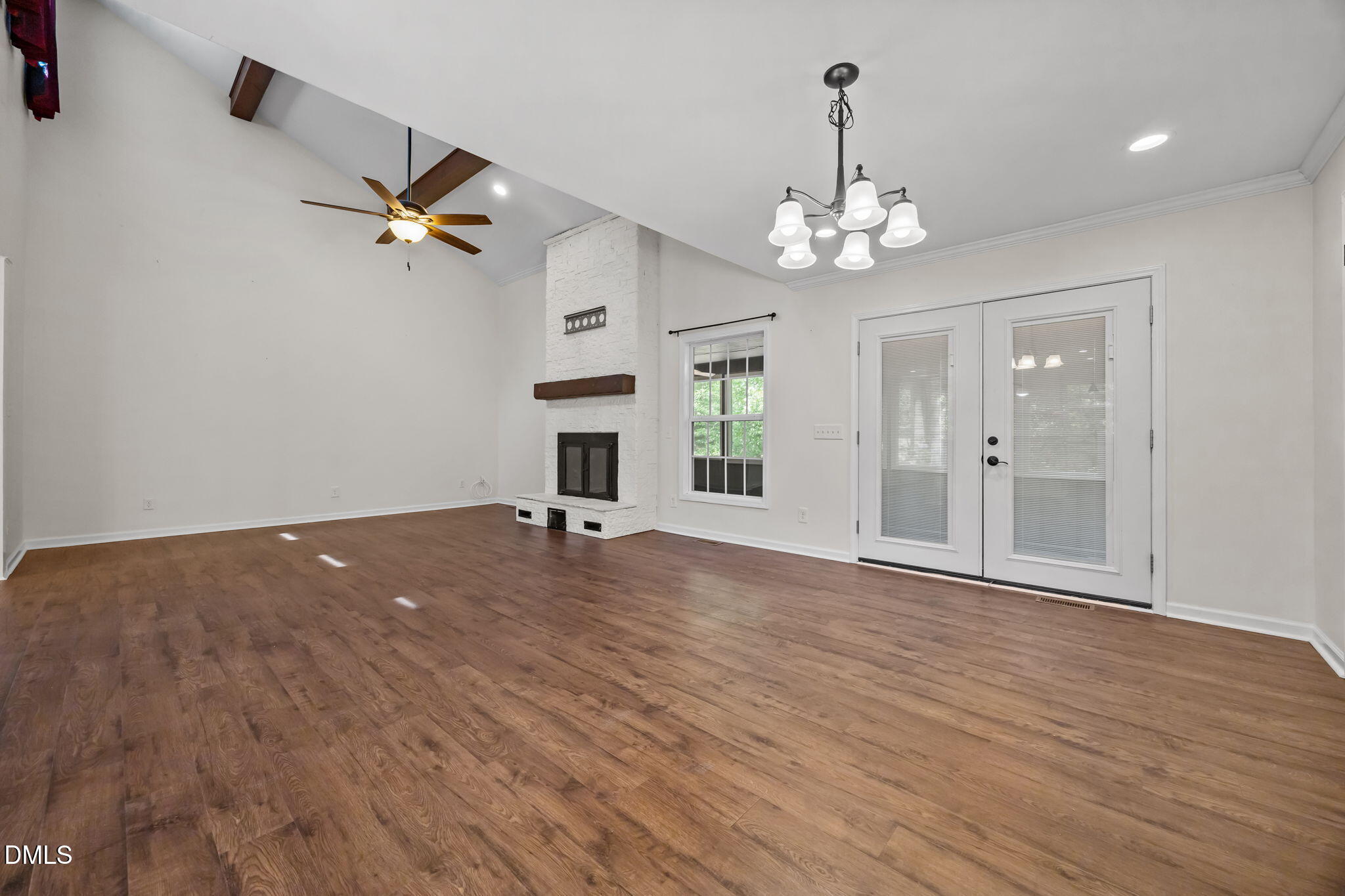 1818 Rye Road Sanford, NC 27332 - Photo 19 of 62 Living/Dining Room