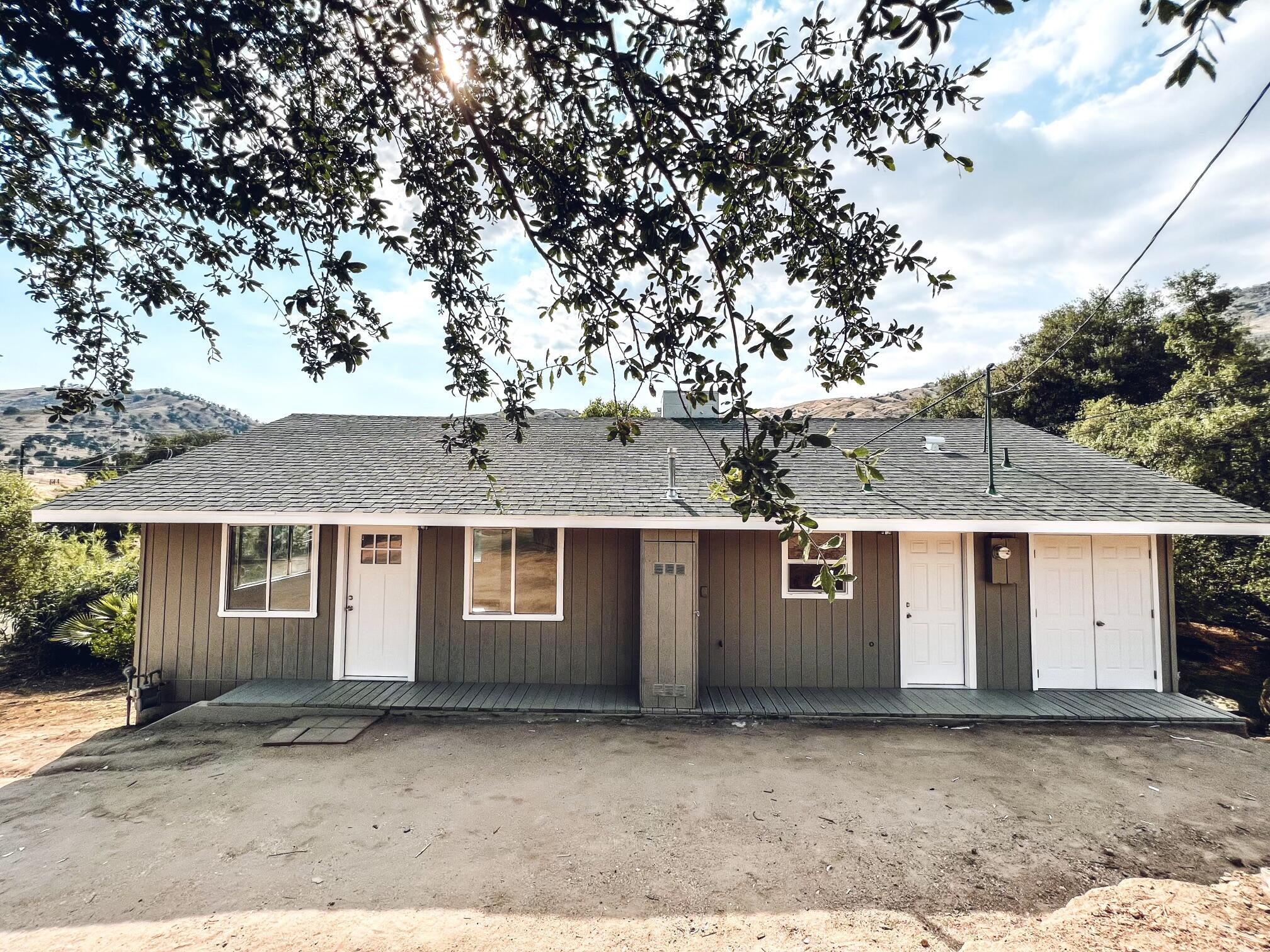 35208 Radeleff Avenue Springville, CA 93265 - Photo 1 of 14 IMG_5323