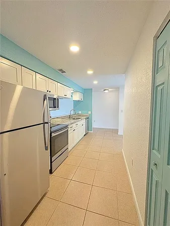 $1,950 | 12261 Sailwinds Drive, Unit 203, Largo, FL 33773