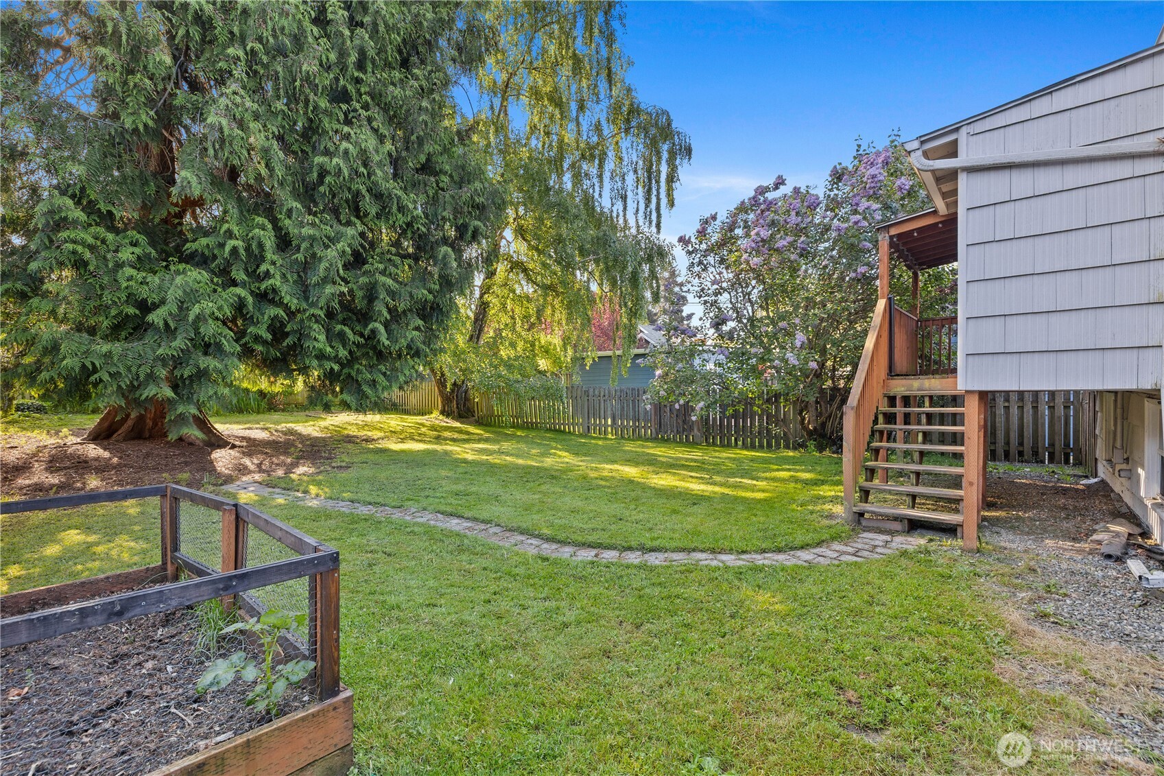5654 48th Avenue Southwest Seattle, WA 98136 - Photo 22 of 39