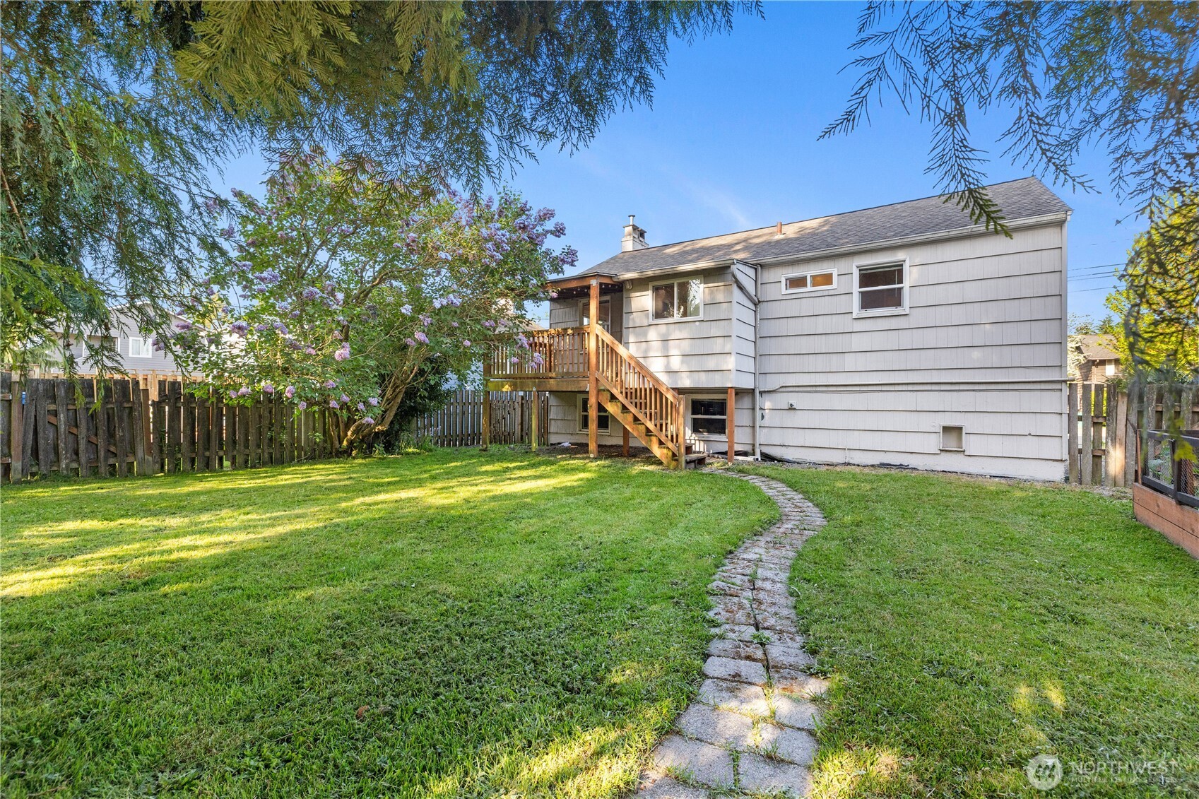 5654 48th Avenue Southwest Seattle, WA 98136 - Photo 25 of 39