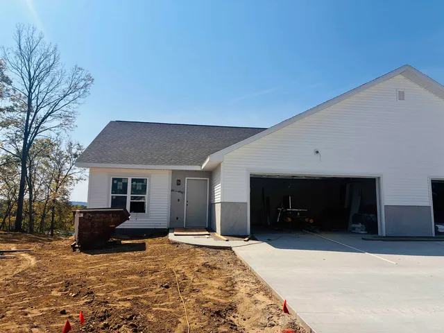 $379,000 | 1033 Armida, Reedsburg, WI 53959