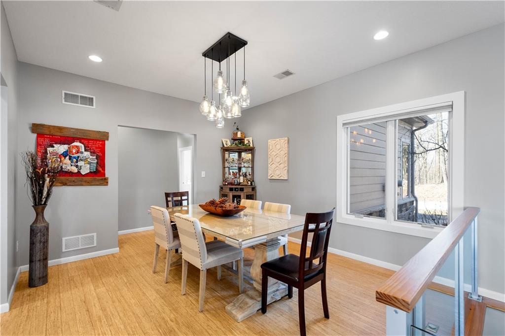 806 Harmony Road Pittsburgh, PA 15237 - Photo 17 of 48 Spacious dining area close to kitchen.