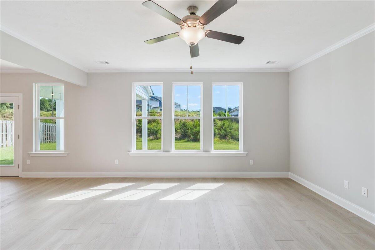 557 Hampton Drive, Unit WD103 North Augusta, SC 29860 - Photo 9 of 39 09-Family Room