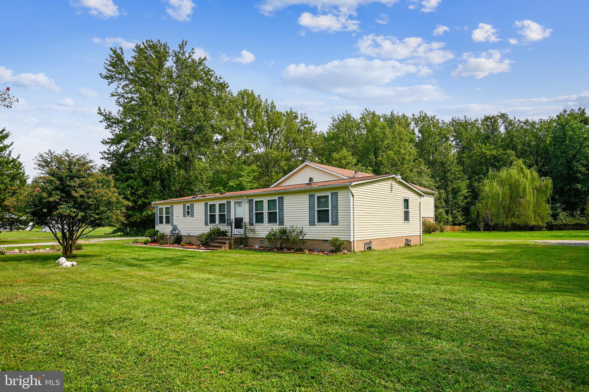 1349 Yorktown Road Annapolis, MD 21409 - Photo 2 of 104 FRONT OF RAMBLER