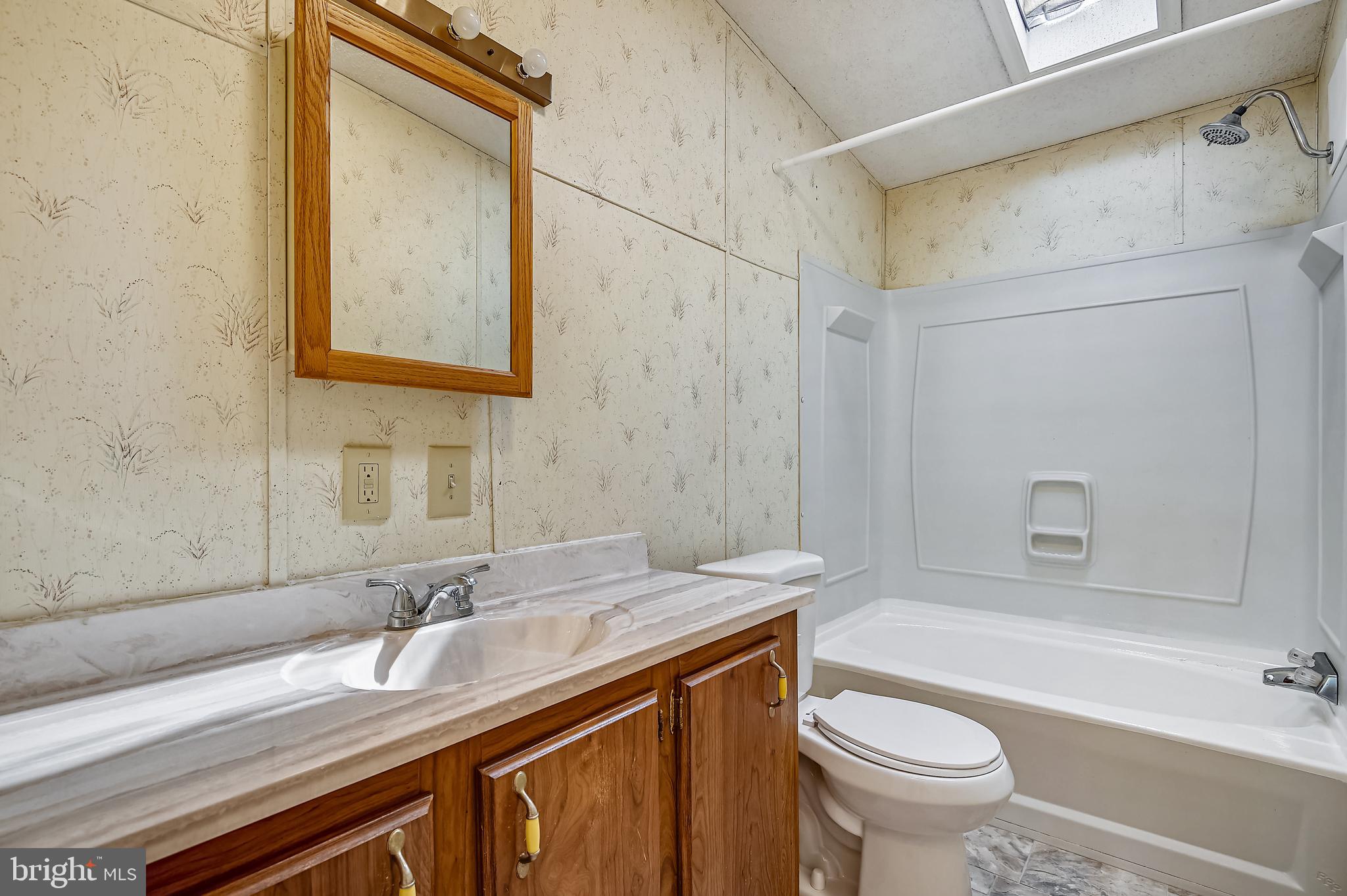 1349 Yorktown Road Annapolis, MD 21409 - Photo 22 of 104 RAMBLER / BATHROOM