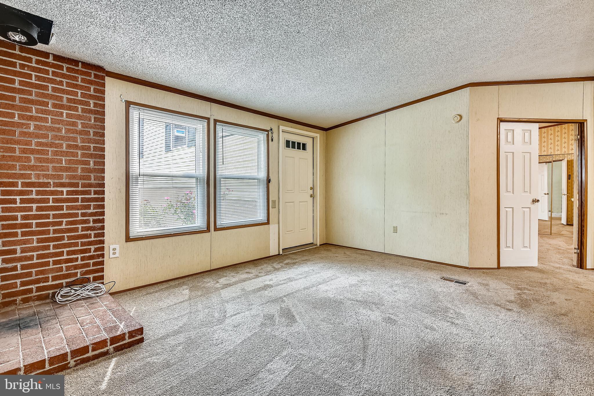 1349 Yorktown Road Annapolis, MD 21409 - Photo 35 of 104 FAMILYROOM