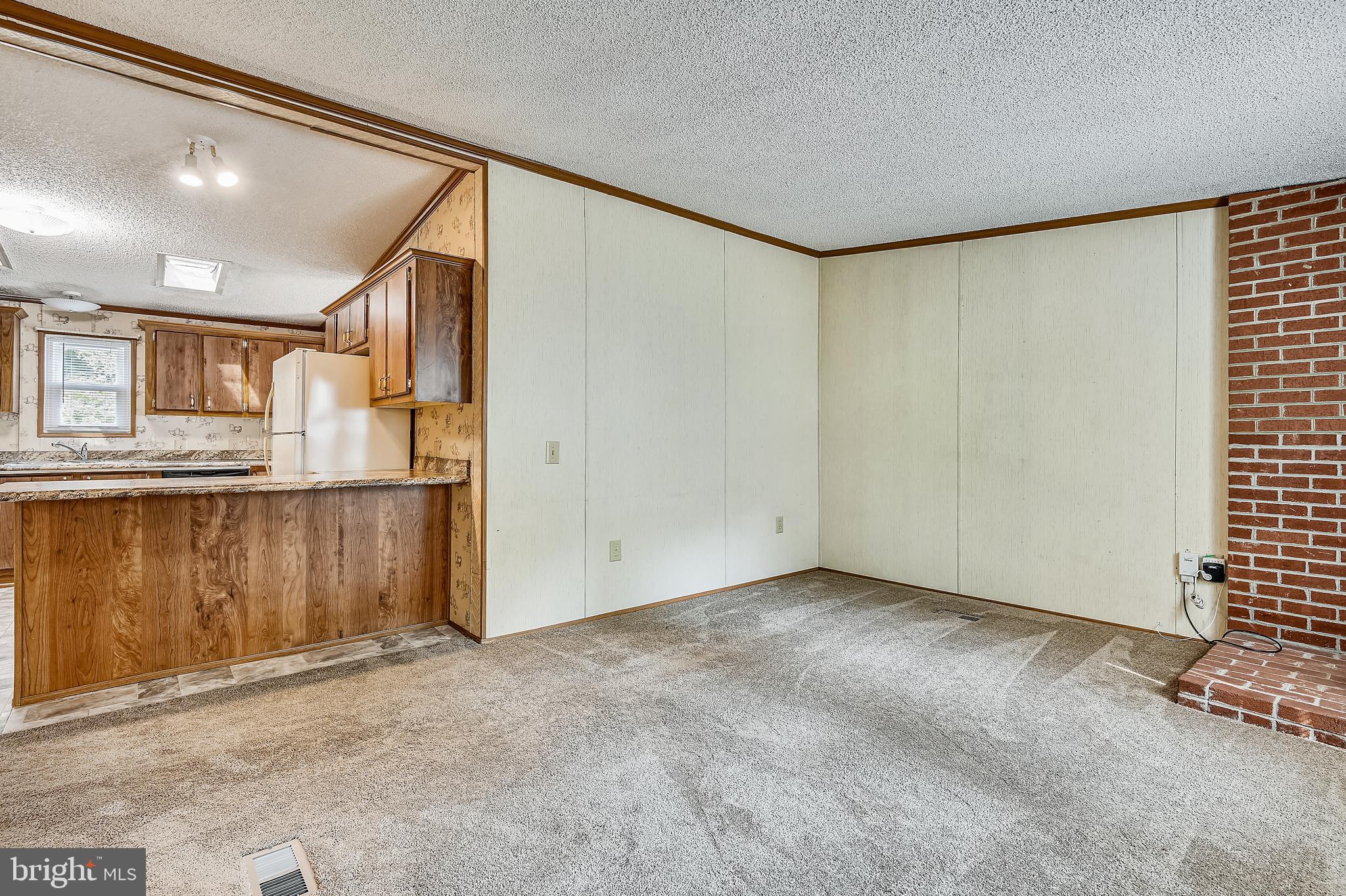 1349 Yorktown Road Annapolis, MD 21409 - Photo 36 of 104 FAMILYROOM