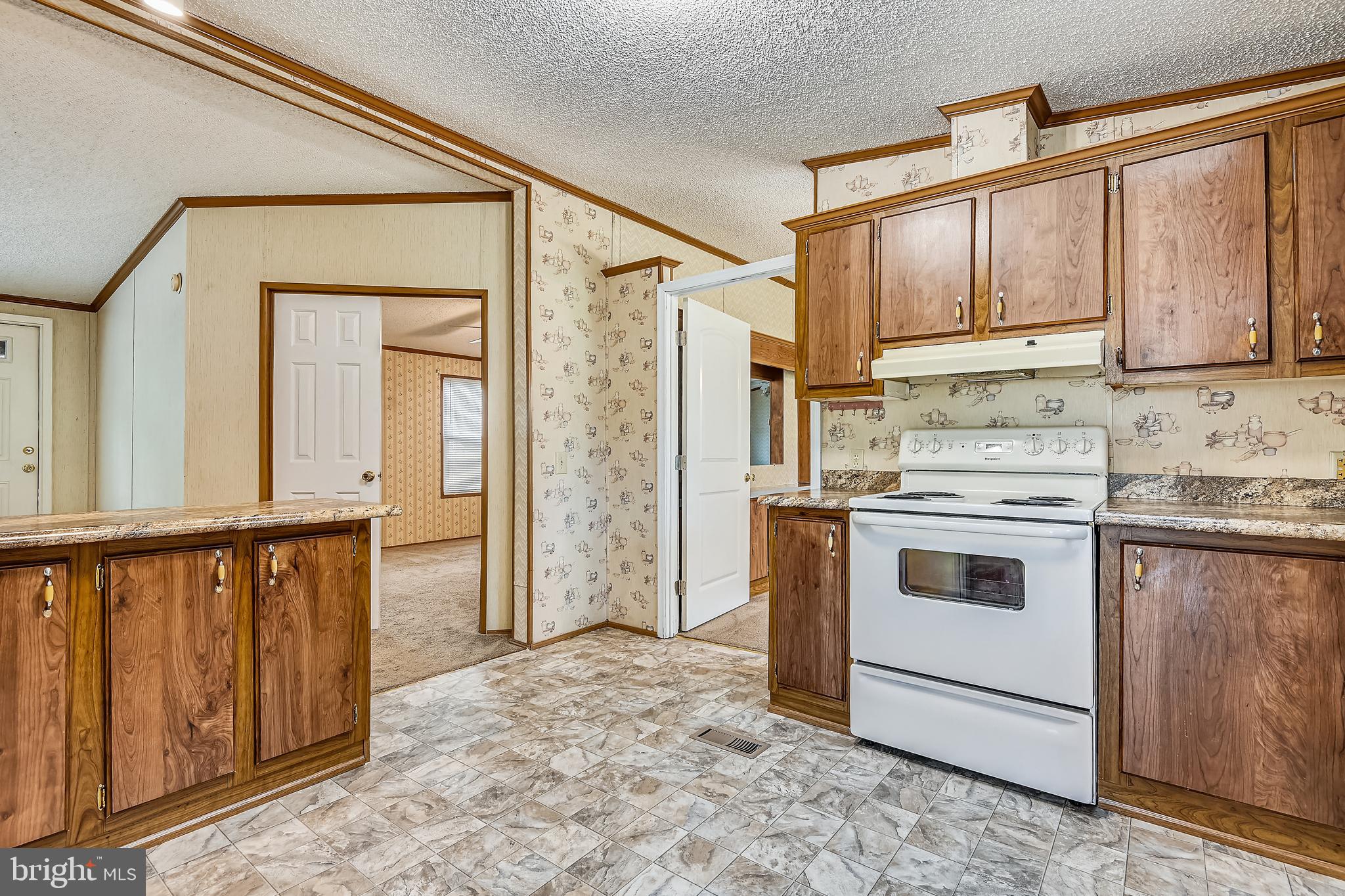 1349 Yorktown Road Annapolis, MD 21409 - Photo 40 of 104 KITCHEN