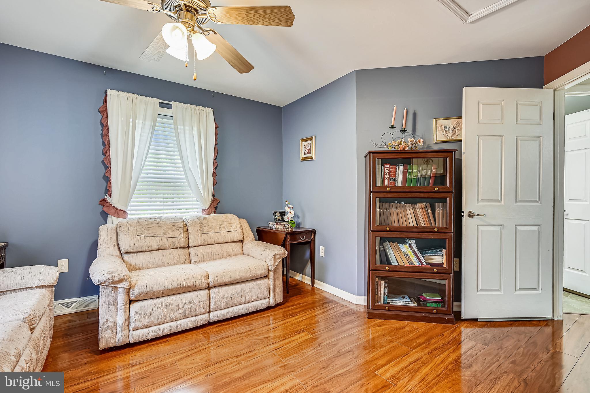 1349 Yorktown Road Annapolis, MD 21409 - Photo 79 of 104 SETTING ROOM