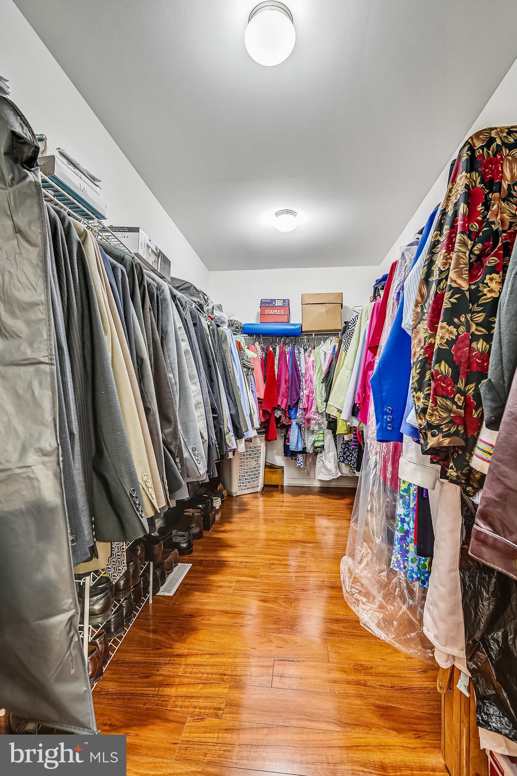 1349 Yorktown Road Annapolis, MD 21409 - Photo 81 of 104 MASTER/ WALKIN CLOSET