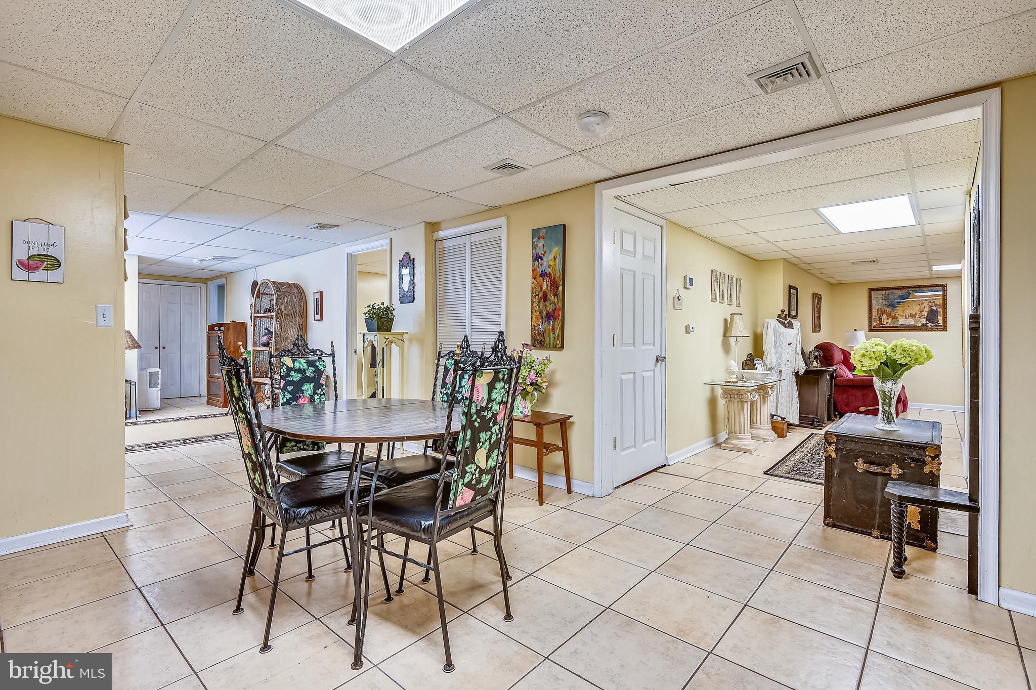 1349 Yorktown Road Annapolis, MD 21409 - Photo 96 of 104 EATIN KITCHEN
