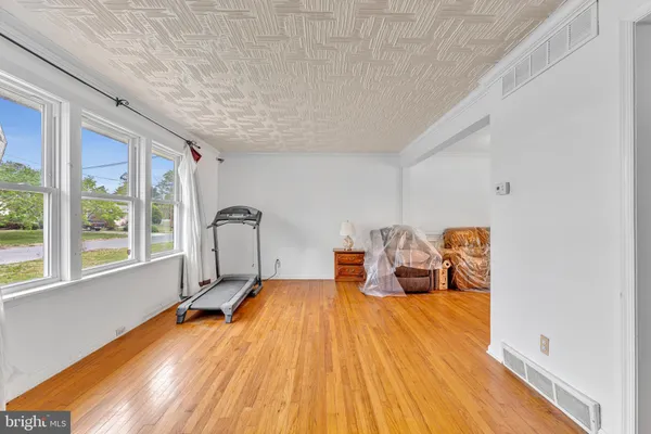 $375,000 | 1869 Monarch Lane, Vineland, NJ 08361