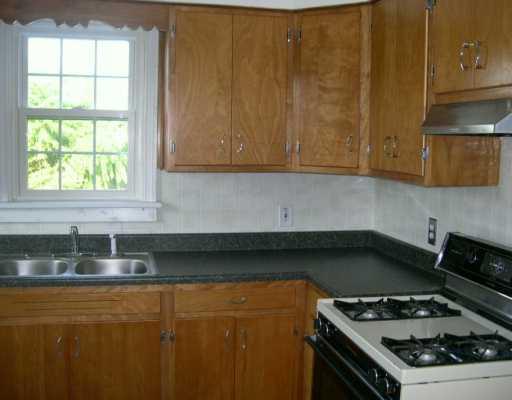 3701 Mt Troy Road Pittsburgh, PA 15212 - Photo 7 of 8 Kitchen.