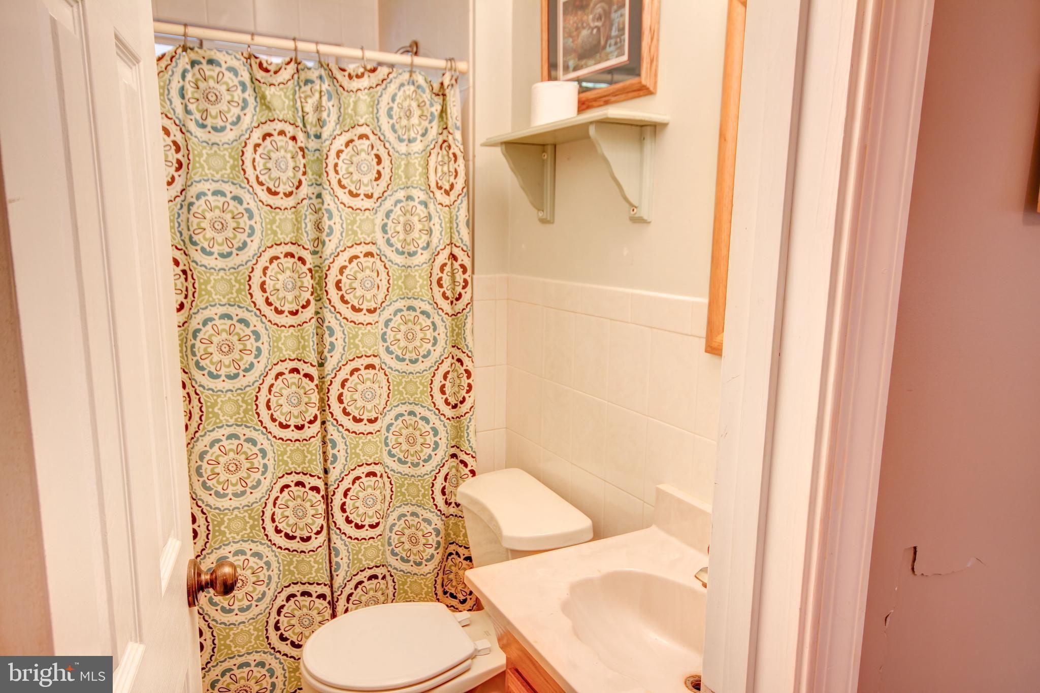 3450 Baker Road Westminster, MD 21157 - Photo 15 of 45 Main bath
