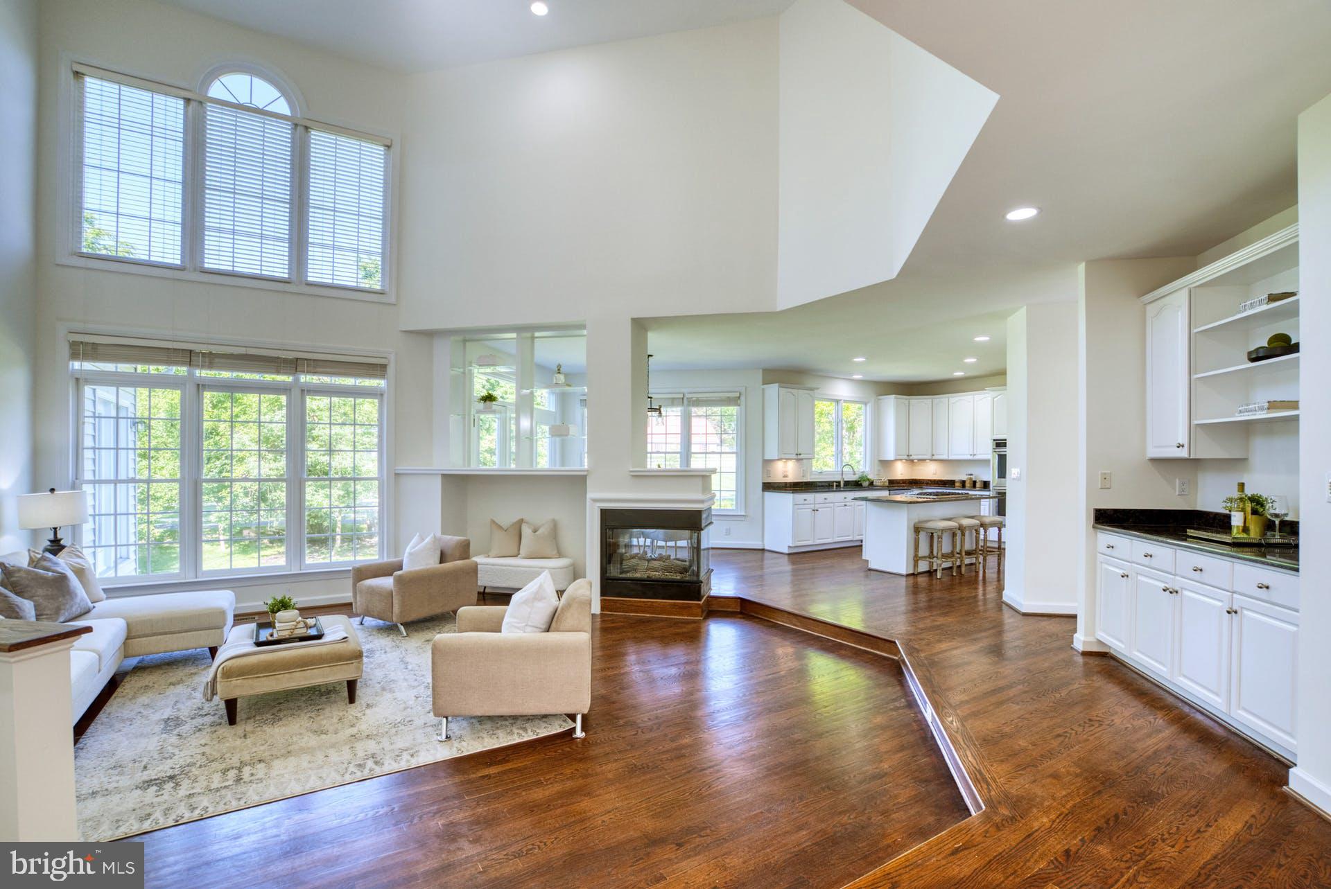 1158 Meadowlook Court Reston, VA 20194 - Photo 5 of 43