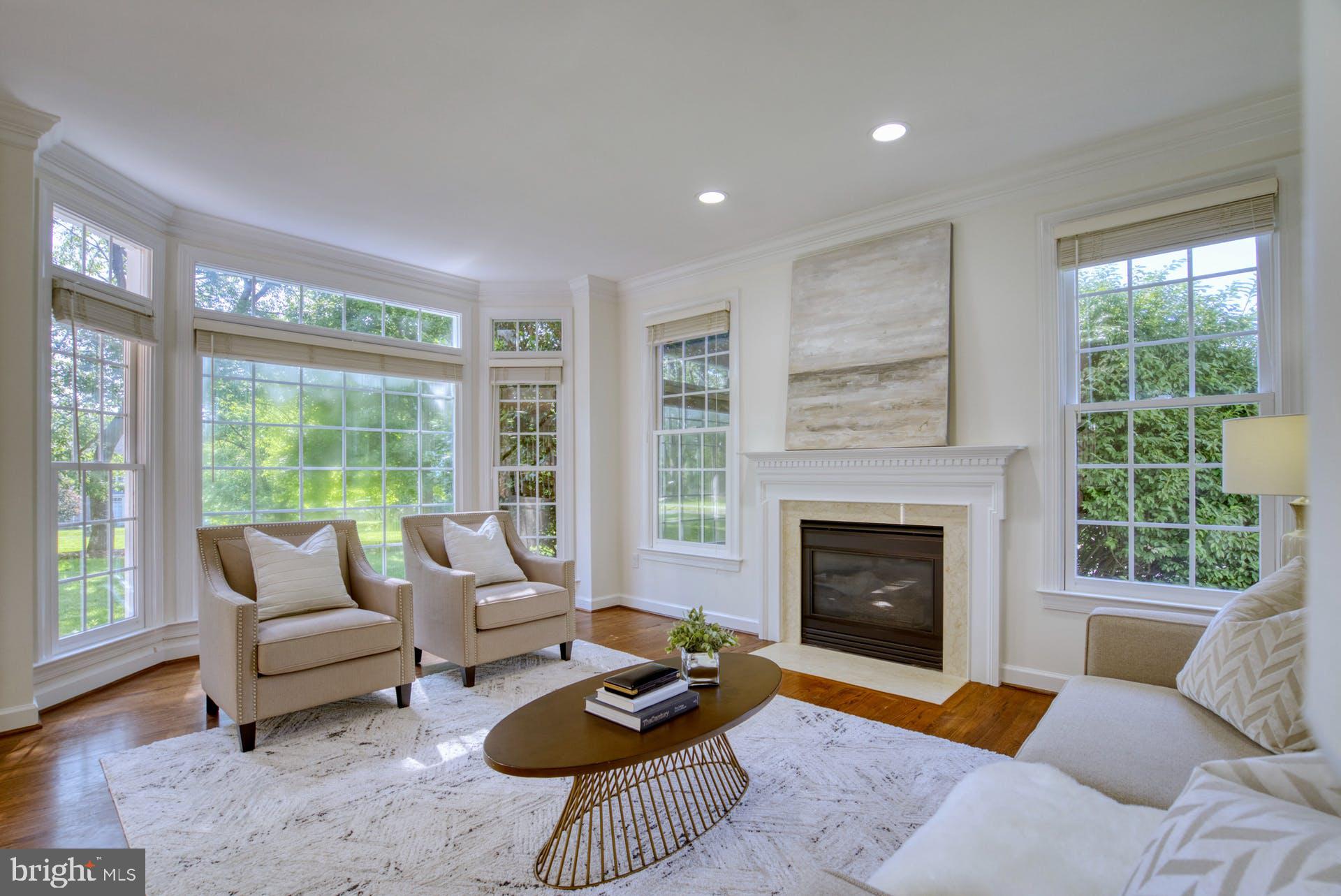 1158 Meadowlook Court Reston, VA 20194 - Photo 7 of 43