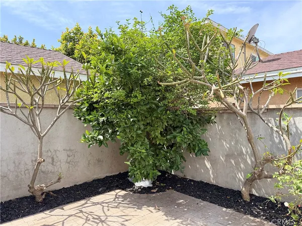 $849,900 | 1147 Island Avenue, Wilmington, CA 90744