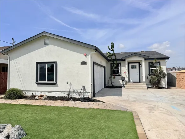 $849,900 | 1147 Island Avenue, Wilmington, CA 90744