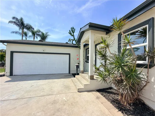 $849,900 | 1147 Island Avenue, Wilmington, CA 90744