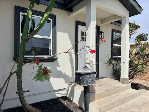 $849,900 | 1147 Island Avenue, Wilmington, CA 90744