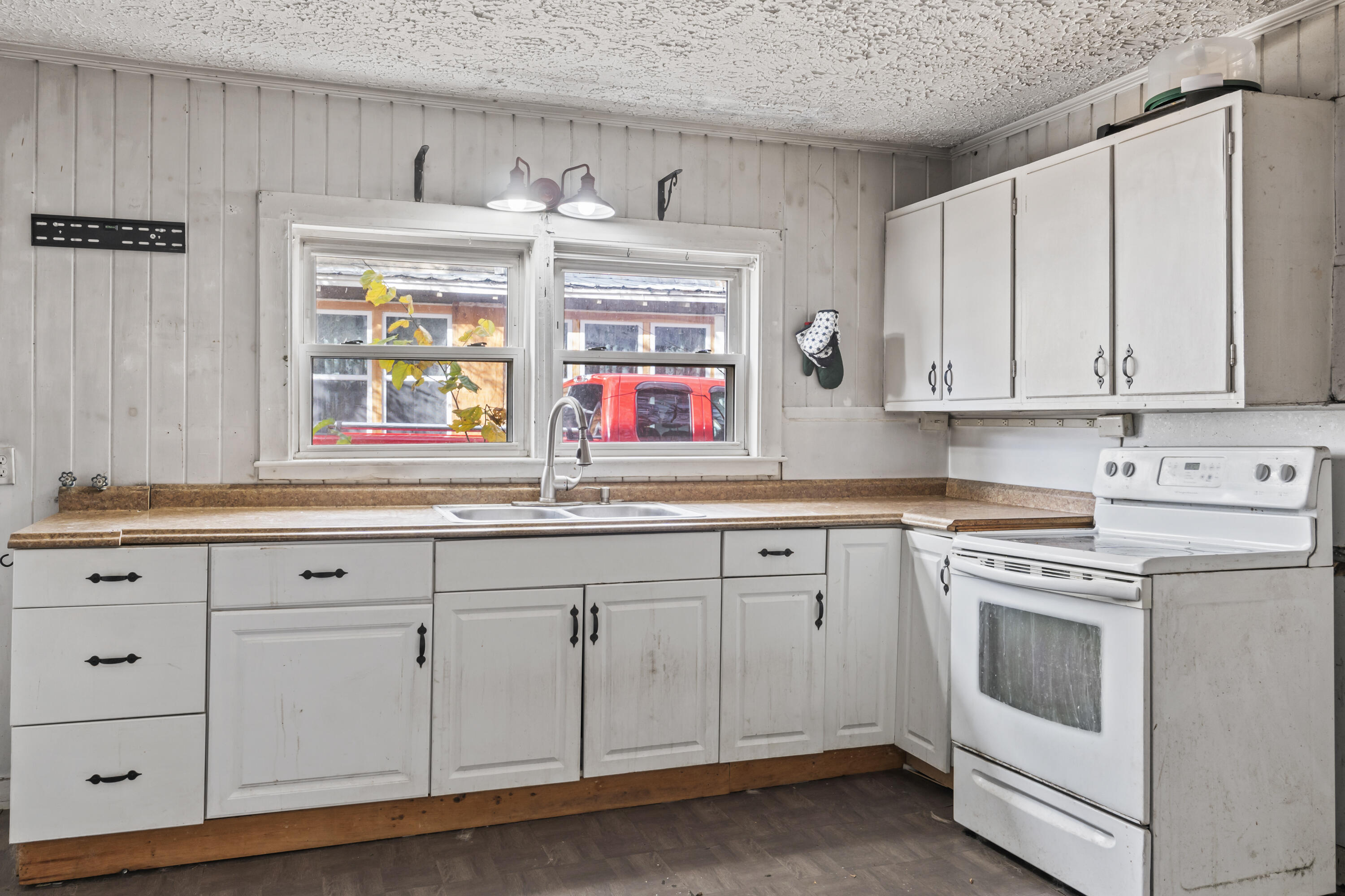 4 Cummings Place Norway, ME 04268 - Photo 10 of 46 4 Cummings Pl_113