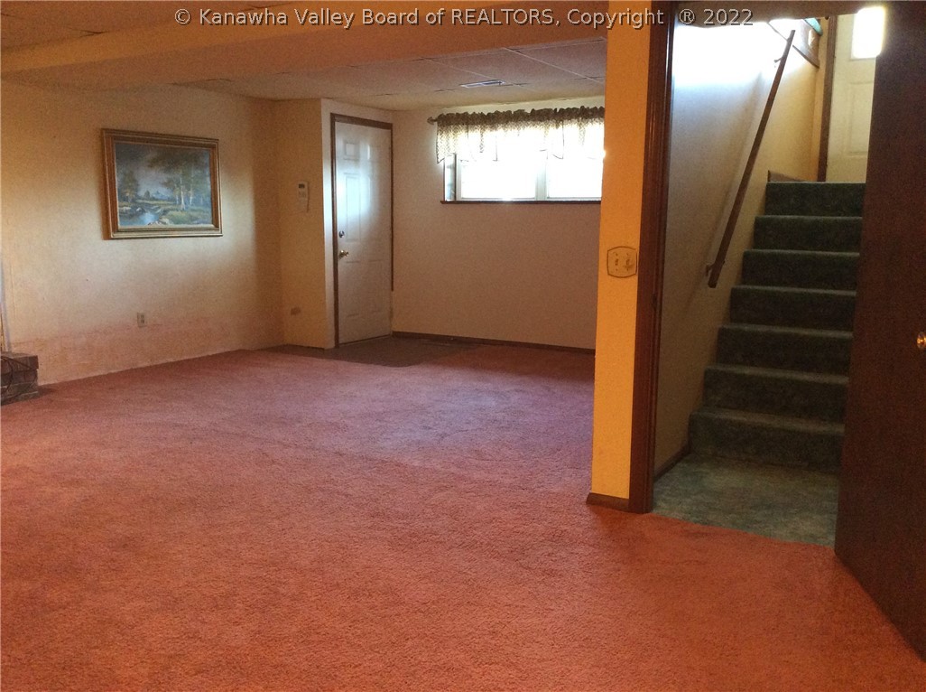 7256 Sandhill Road Point Pleasant, WV 25550 - Photo 14 of 22 Gallery Image 14