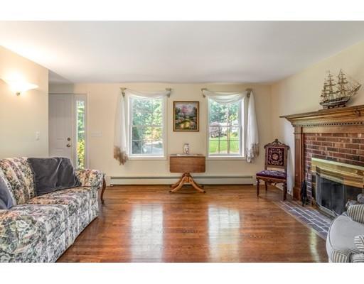 195 Robbs Hill Road Lunenburg, MA 01462 - Photo 9 of 30 Gallery Image 9