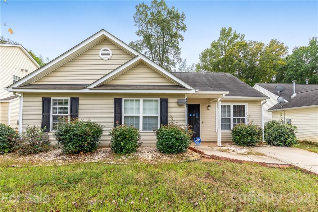 4842 Elizabeth Road Charlotte, NC 28269 - Photo 1 of 20 Gallery Image 1