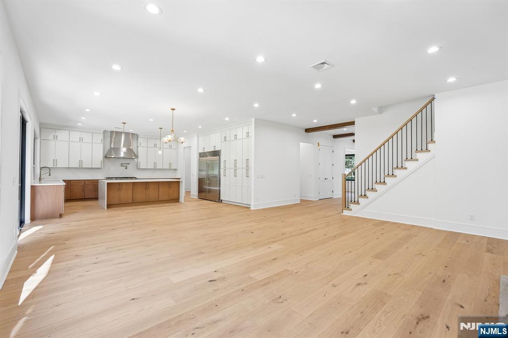 51 Herfort Road Wayne, NJ 07470 - Photo 5 of 48