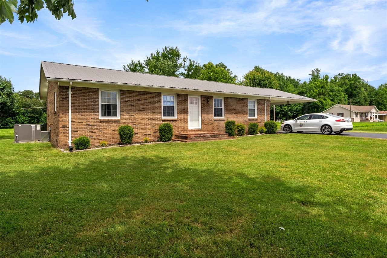 1681 Chalybeate Road Smiths Grove, KY 42171 - Photo 1 of 1 Gallery Image 1