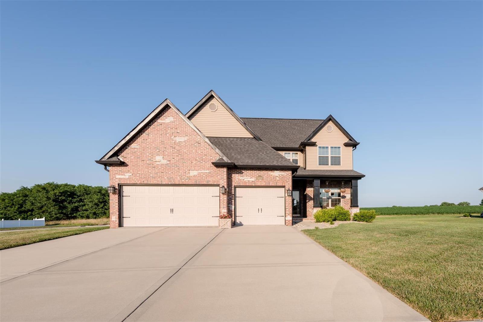 1428 Bridgehampton Road Troy, IL 62294 - Photo 1 of 50 Gallery Image 1
