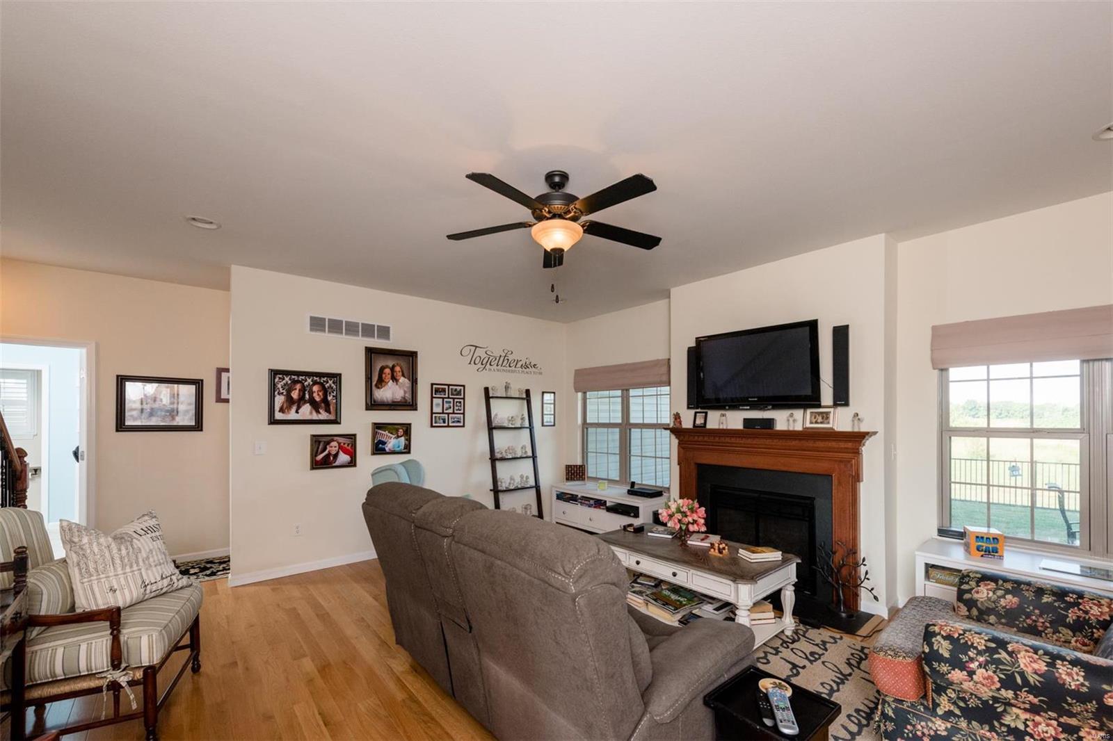 1428 Bridgehampton Road Troy, IL 62294 - Photo 10 of 50 Gallery Image 10
