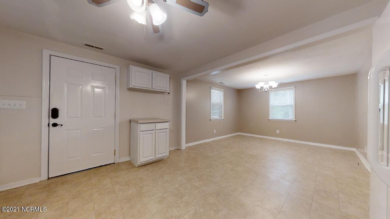 149 Briarneck Road Jacksonville, NC 28540 - Photo 14 of 40 149-Briarneck-05022021_164236