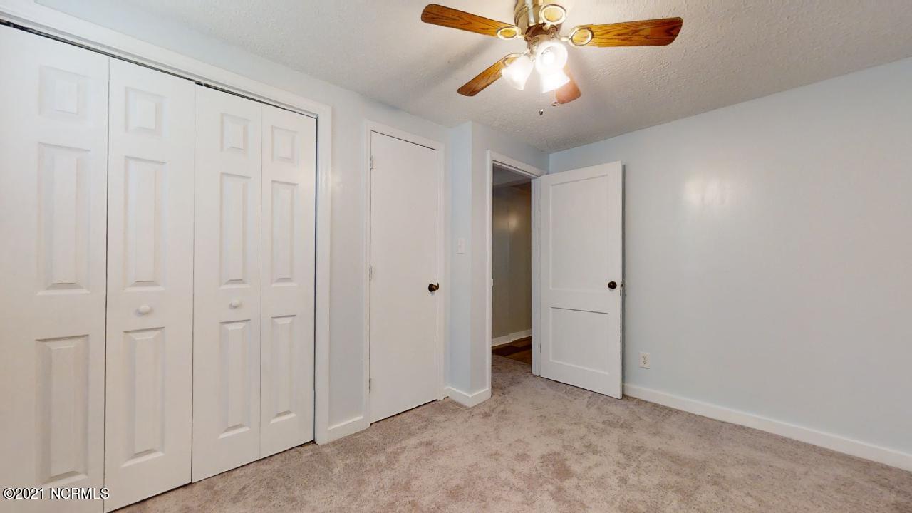 149 Briarneck Road Jacksonville, NC 28540 - Photo 31 of 40 149-Briarneck-05022021_164710