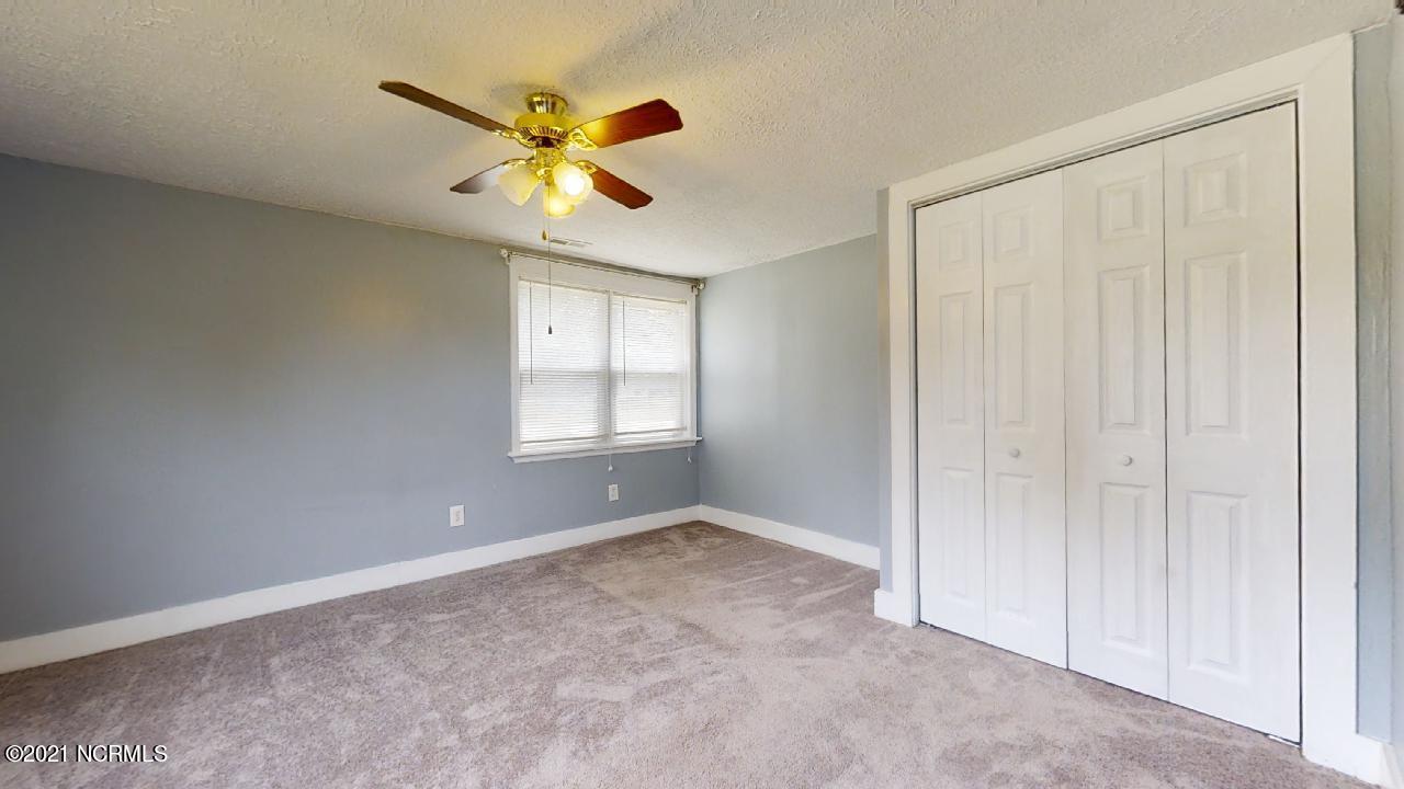 149 Briarneck Road Jacksonville, NC 28540 - Photo 38 of 40 149-Briarneck-05022021_164831