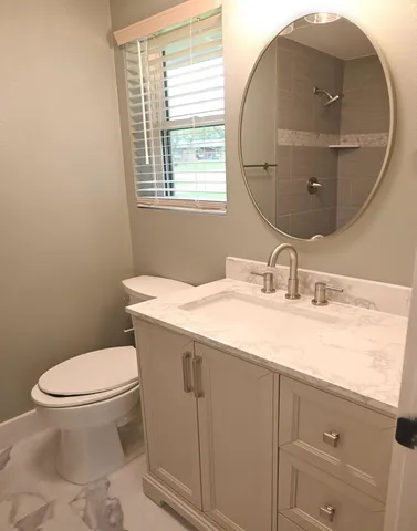 $2,000 | 5204 Bedford Street, Kingsland, TX 78639