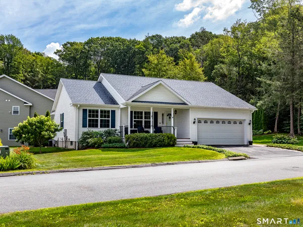 $449,900 | 6 Lauren Lane, Harwinton, CT 06791