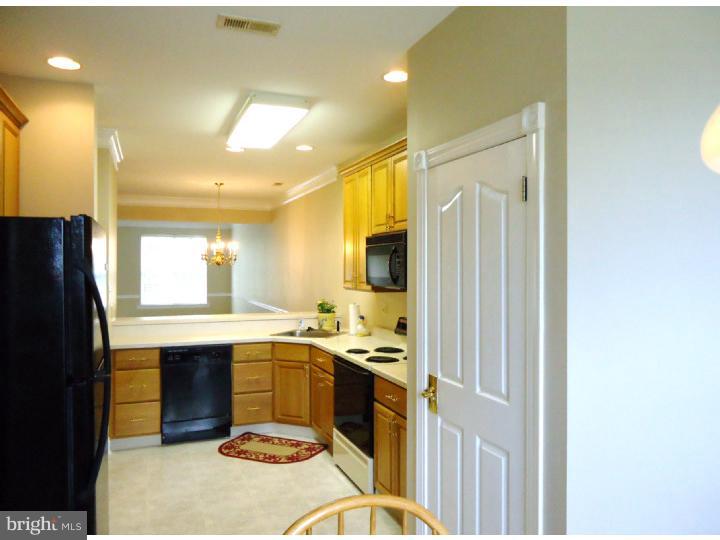419 Ruth Court Harleysville, PA 19438 - Photo 5 of 11 Kitchen