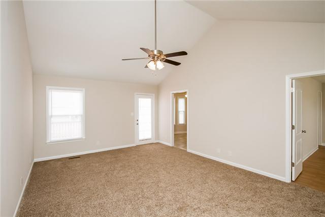 211 Quail Ridge Road Clarksville, TN 37042 - Photo 5 of 18