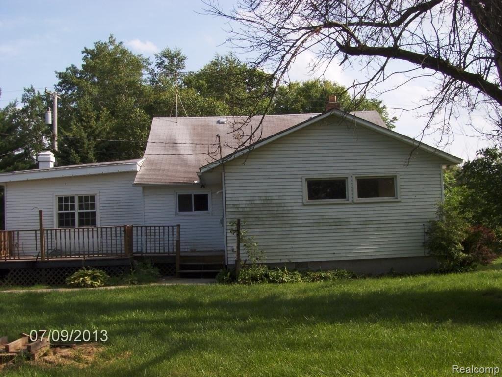 6232 Metcalf Road Jeddo, MI 48032 - Photo 5 of 23 054_1024x768.jpg