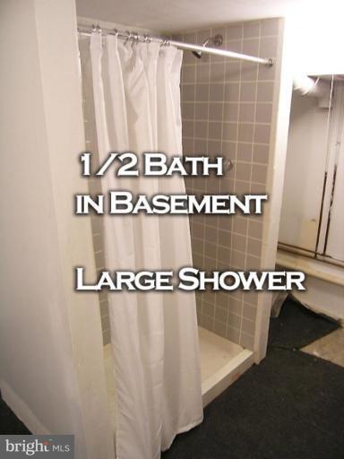 1359 Stonewood Road Baltimore, MD 21239 - Photo 27 of 29 Half Bath 1