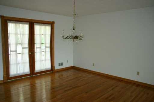 4000 Riverview Road North Huntingdon, PA 15642 - Photo 3 of 8 Gallery Image 3