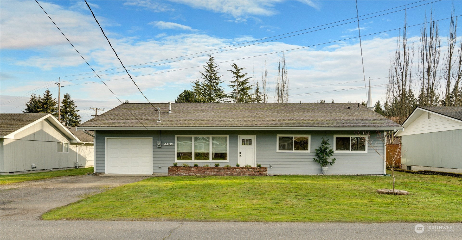 4133 Ridge Road West University Place, WA 98466 - Photo 1 of 36 Gallery Image 1
