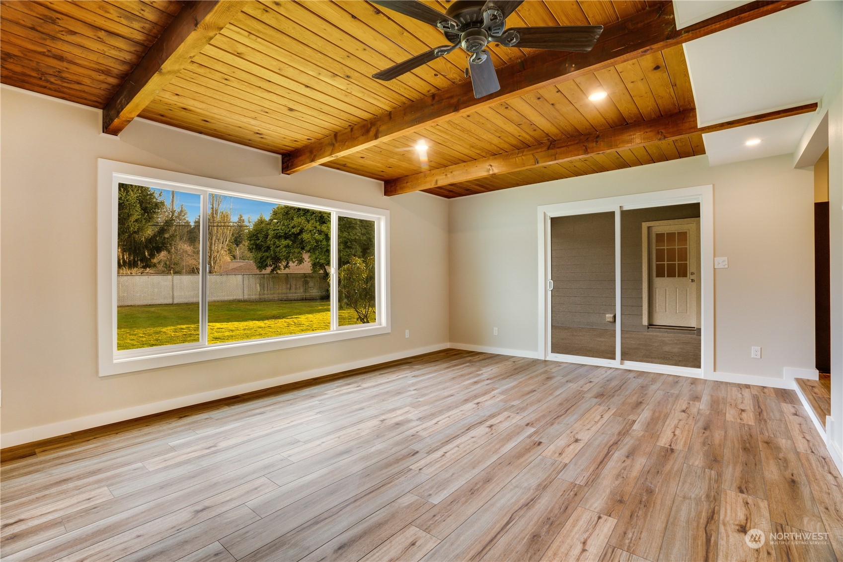 4133 Ridge Road West University Place, WA 98466 - Photo 12 of 36 Gallery Image 12